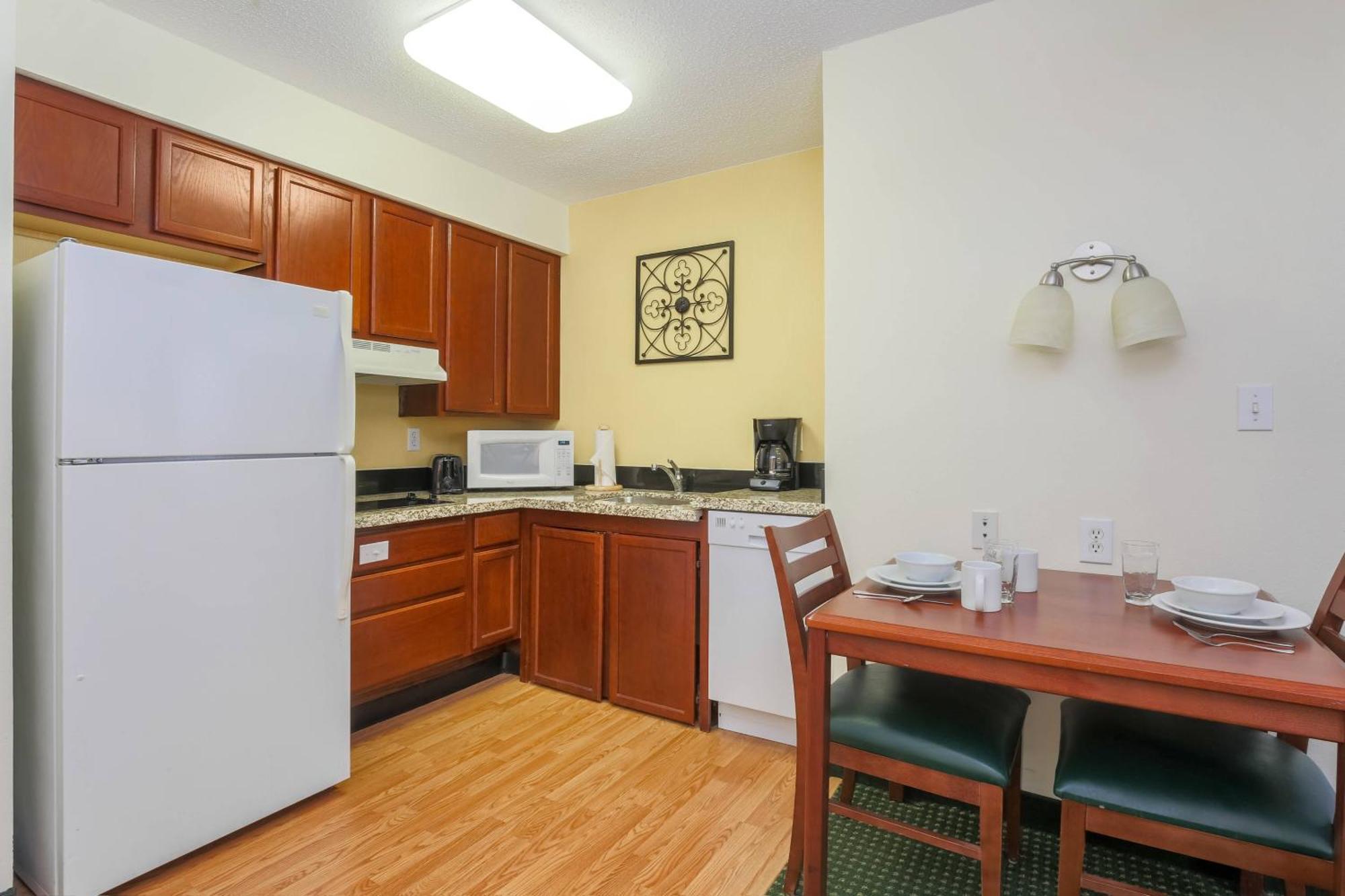 Residence Inn By Marriott Oklahoma City South Buitenkant foto